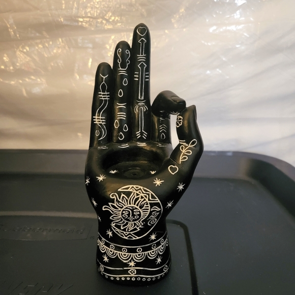 Home Decor, Palmistry - Picture 1 of 4